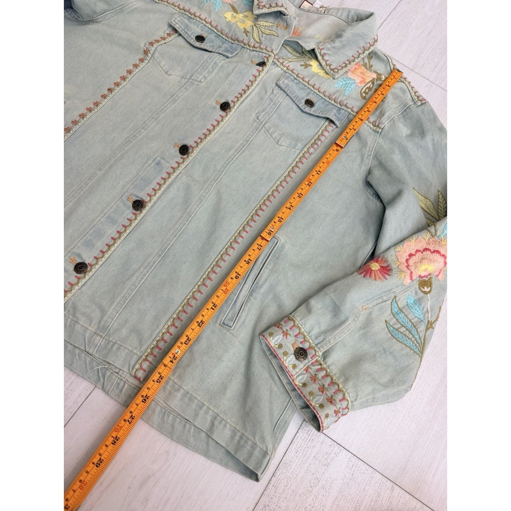 Johnny Was Denim Floral Embroidered Jacket Sz XL - Picture 8 of 11